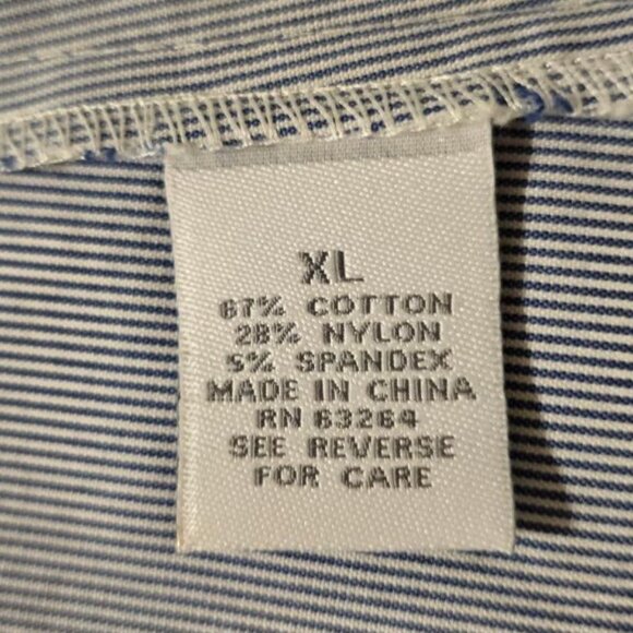 NWOT Dress Barn Blouse Size XL Gray &White Pinstripe Button Horizontal Pin-Tucks - Picture 5 of 6